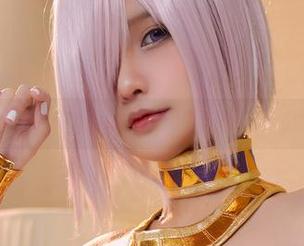 揭秘Azami的私房图包：女王风范中藏着多少小幽默？