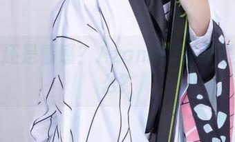 是旅拍还是情感？Azami的合集里藏着什么？