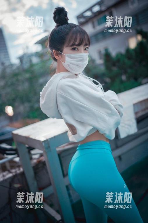 HaNari(하나리)DJAWA的神秘雪猫写真：下载不怕冷，只怕心动