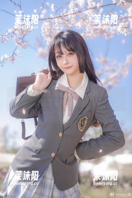 婚纱写真合集大揭秘：Halo_酱在裙子里藏了多少小秘密？