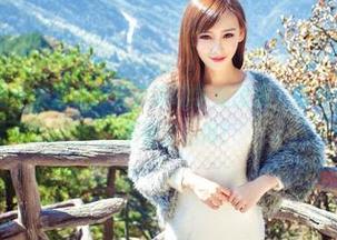 IMiss爱蜜社 – 全套小丽莎萌萌哒学姐图集，宅男们的心心念念，不看会后悔！