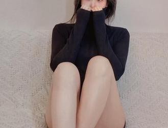 微密圈 – 女神快来！July芝岚的私拍让你心跳加速！