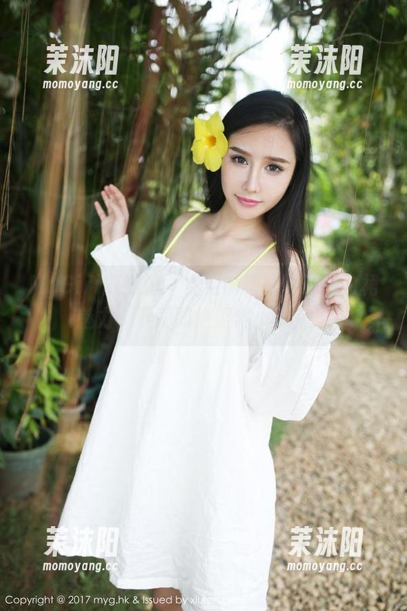 MyGirl美媛馆 - 免费解锁王馨瑶的白裙魅力，下载即送满满小惊喜！