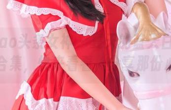 TouTiao头条女神 – 夏天的蓝天白云与张蓝欣合集，快来看看，分享那份心动！