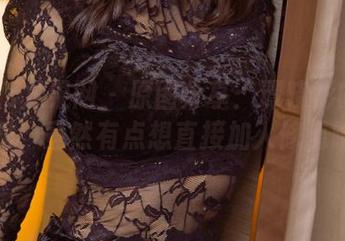 UGirls尤果网 – 原图分享：谭晓彤的修女造型，竟然有点想直接加入修道院！