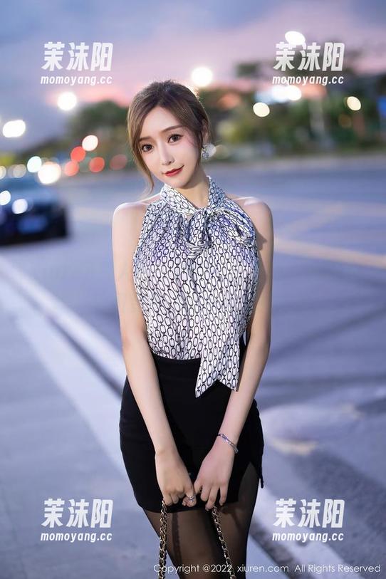 Xiuren秀人网 - 纯白壁纸合集，月野兔美妞变身你的屏保女神！