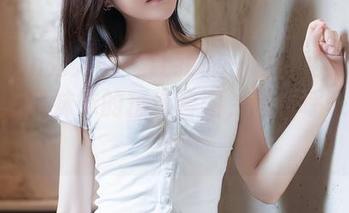Xiuren秀人网 – 让我们一起欢度夏天：猫咪巨臀妹妹的精选套图，超会呼吸的日光！