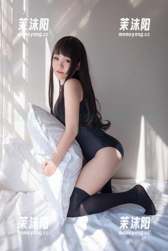 妹汤物语：Yoko宅夏的私房作品，校服好像在呼喊