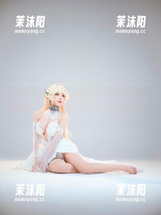 七七娜娜子女王：感谢她的作品集，简直是想把那些性感瞬间分享给全世界的节奏！