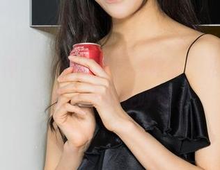 克拉女神 – 大阳的甜心奏鸣曲，私房美图让每一帧都在呼吸。