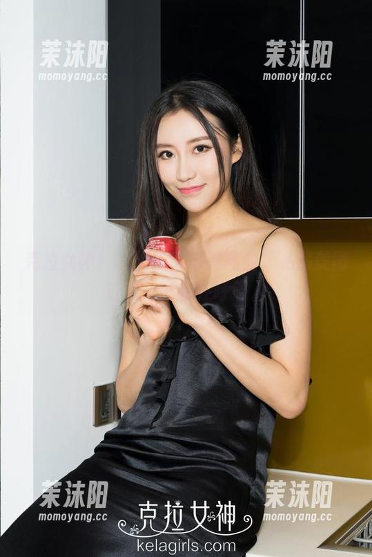 克拉女神 - 大阳的甜心奏鸣曲，私房美图让每一帧都在呼吸。