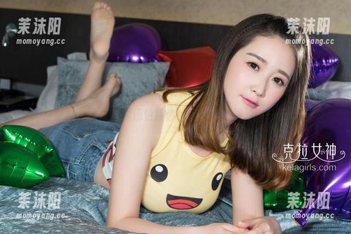 克拉女神 - 牛仔裤？汤怡教你如何在高清照片中打破单调！