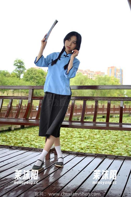 初夏女神 - 看安妮的私房图集，古往今来的意境，只为撩拨你的小心脏。