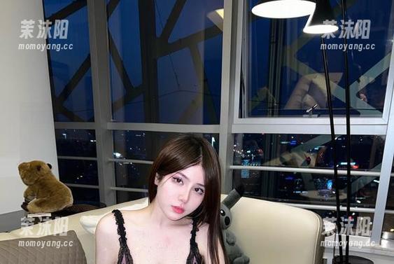 微密圈 - 奔跑的晶骡子：足球杯能有我好看么？合集，再次教会你什么叫‘颜值’！