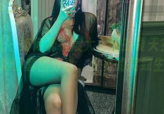 微密圈 – 如何拥有宸大小姐的夏天？先来看看她的套图分享，妥妥的精致生活！