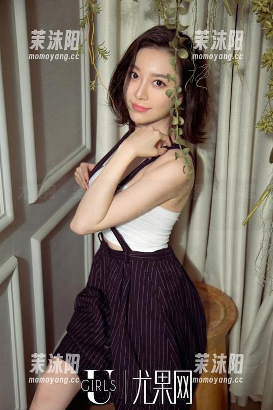 尤果网 - 笑笑的定制服，毛衣图像让你忍不住想知道更多！