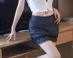 尤蜜荟 – 私拍现场直击，允尔双马尾原图竟然这么吸引注意！