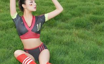 尤蜜荟 – “合法萝莉”比基尼写真，高清照片里的青春气息，是否让你醉？