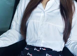 推女郎 – 夏婉婉的JK包裹着秘密，这个合集就像一封无声的情书。