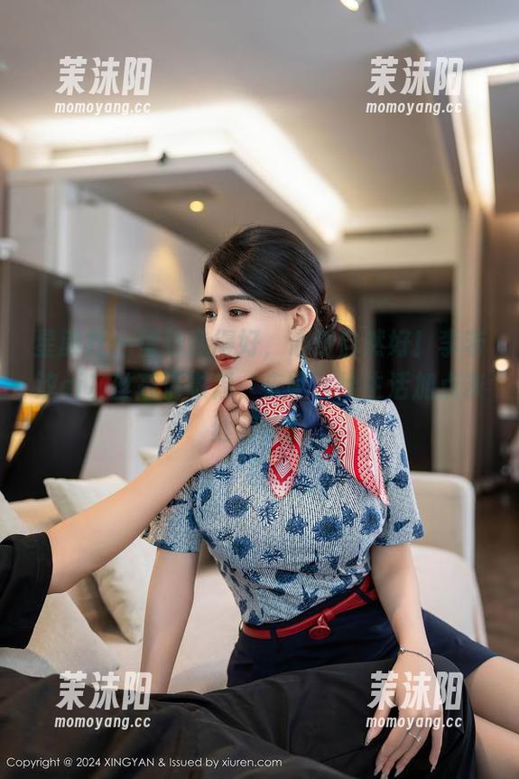 星颜社 - 壁纸选得好，心情自然好！李若汐ci灰丝高清影像，来吧，给生活加点灰丝调味！