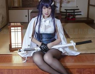 免费带你走进柘烟Zuken的双节兔女郎世界，套图里科技感满满，一起感受吧！