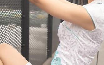 梦丝女神 – 当吊带遇上乔儿——图册合集，光影下的幽默时刻。