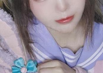 无圣光照耀下的洛可ss空姐，写真背后的那道光也许更迷人