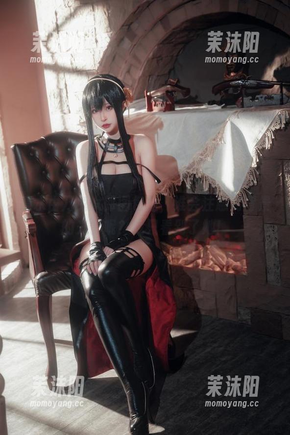 清水由乃兔女郎图包里，谁会注意到背景的光影呢？我只看到了她！