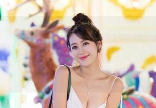 爱蜜社 – 最新朱可儿Flower的美足系列图片，真的让我忍不住想多看一眼，再看一眼！