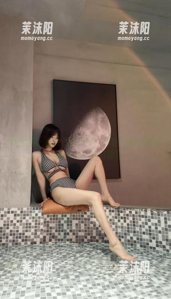 微密圈 - 少女气息环绕：琳铛铛的定制写真带你走进梦幻旅程