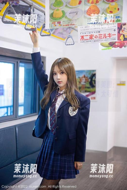 秀人网 - 厨娘Elise谭晓彤的高清美图：那些让人垂涎的画面，不分享一下太可惜了！