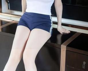 秀人网 – 看这里！Mieko林美惠子旗袍合集，免费获取，光影交错的优雅时刻！