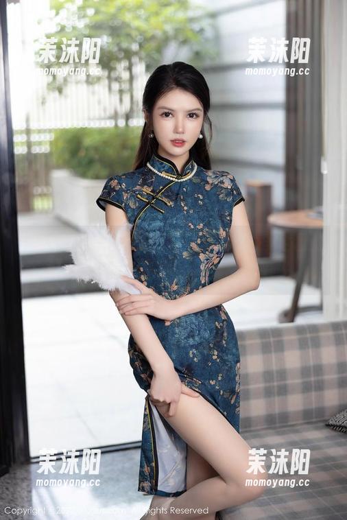 秀人网 - 原图解密！乔一一，女孩全套的故事，如同秋日里的一缕温暖阳光。