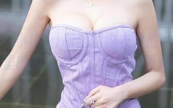 秀人网 – 小Kiki和她的内衣冒险：高清写真里的温柔暗示，一起感受吗？