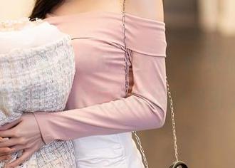 秀人网 – “星小兔Meetu”的天使写真，照片里有种无法抗拒的吸引力