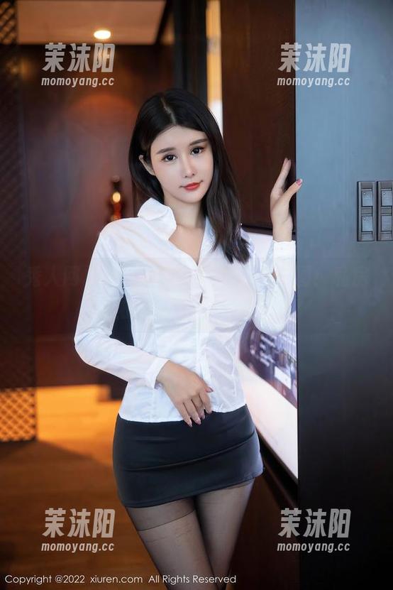 秀人网 - 林文文yooki的甜心美图！私房照里的小秘密你发现了吗？