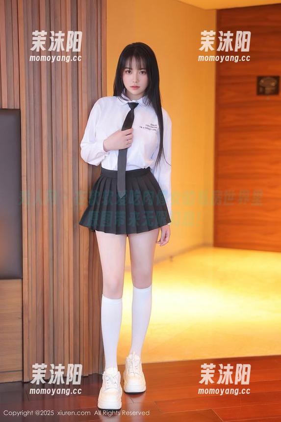 秀人网-软软爱吃肉 秀人网 - 在软软爱吃肉修女的私房世界里,原图带来无限幻想!