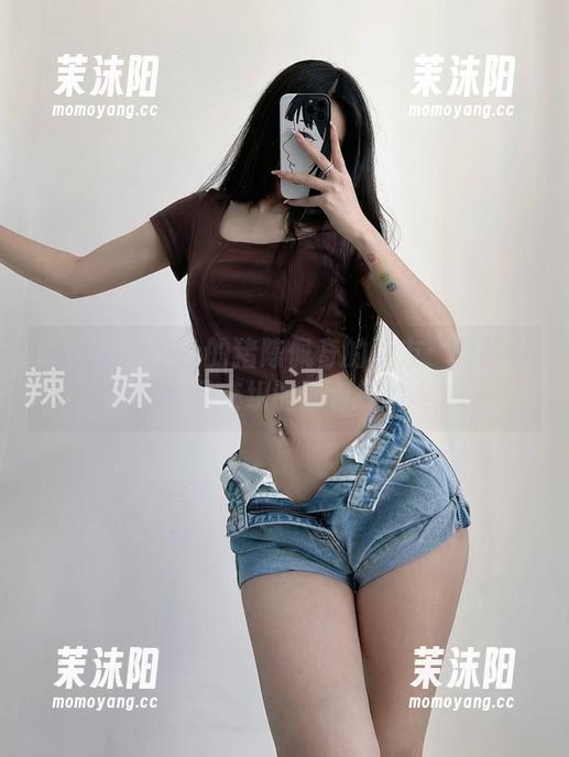 微密圈 - 粉色的猪陈佩奇的女友：光线与影子交织的图包探险