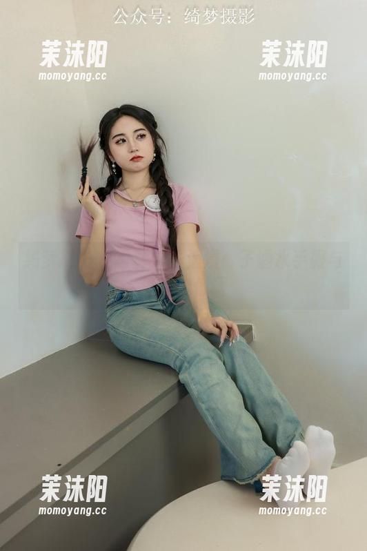 绮梦摄影 - 写真中的浪漫：子涵水手服与海浪的低语