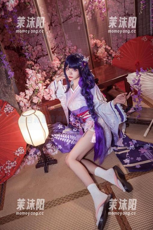 为何艾西Aiwest的私房图包总能藏住白圣女塞西莉亚的神秘面纱，嘿，快来围观！