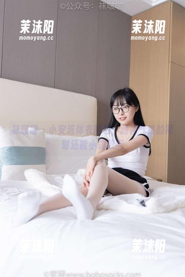 袜啵啵 - 小安连体衣图包，透视气质的同时还能小露双腿