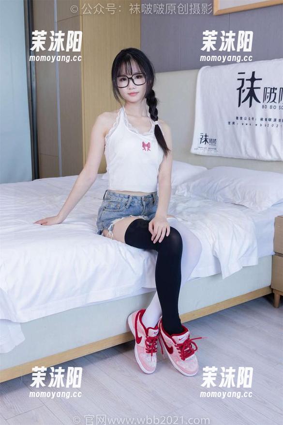 袜啵啵 - 甜甜圈的花嫁游戏：你以为只是一张原图，结果却是隐藏版搞怪照片！