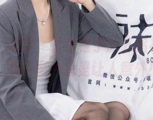 袜啵啵 – 哎呀，看看稚予的五指袜黑丝吧，高清图片总是让人意外！