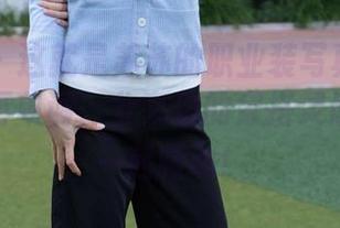 袜啵啵 – 这就是苏苏的职业装写真：职场穿搭不再单调，分享你的穿搭灵感，咱们一起骚动！