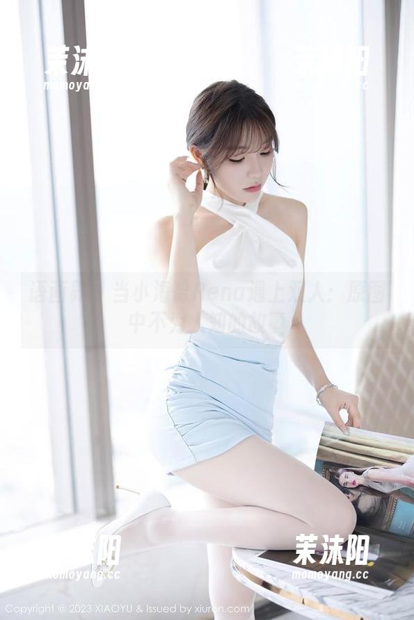 语画界 - 当小海臀Rena遇上双人：原图中不为人知的故事