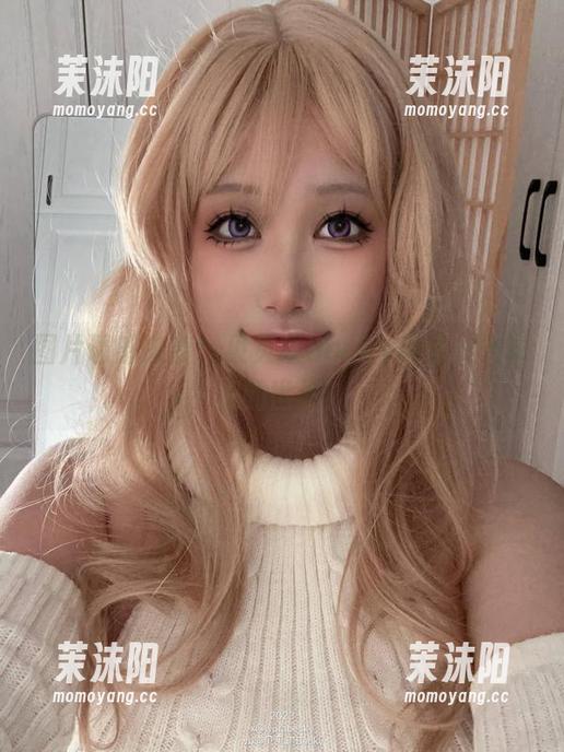 图片诱惑来袭！贝贝琪Becky带你走入毒蛇的世界！
