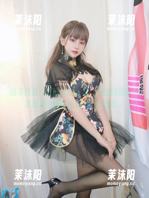 图集精选：过期米线线喵，姐姐的秘密，真的是个让人捉摸不透的角色。