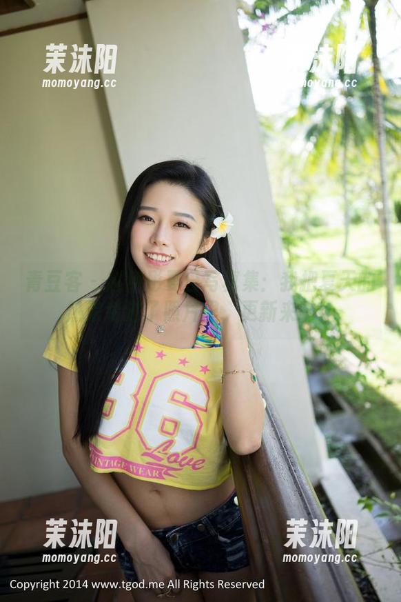 青豆客-赵伊彤 青豆客 - 赵伊彤夏日写真集:我把夏天的热浪装进了照片里,更新来啦!