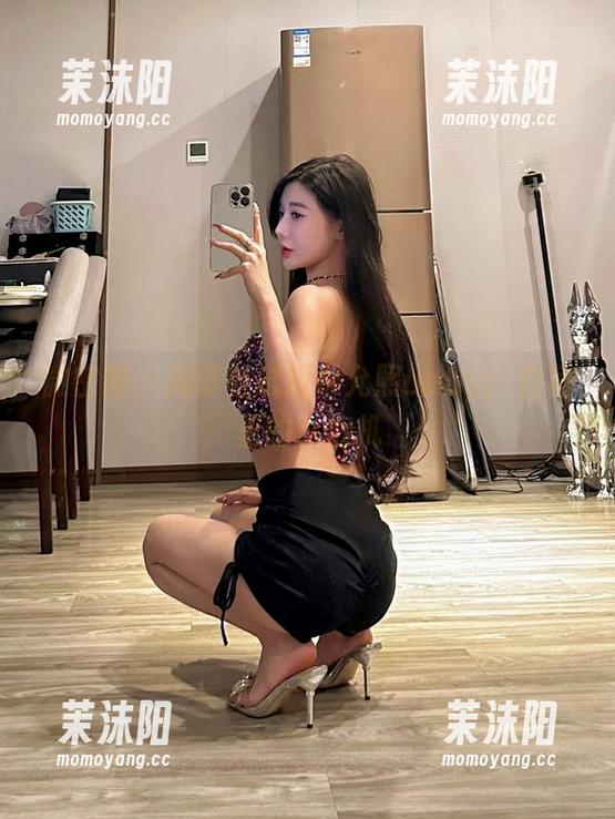 微密圈 - 高清壁纸版黎允熙baby：白裙里的小心机